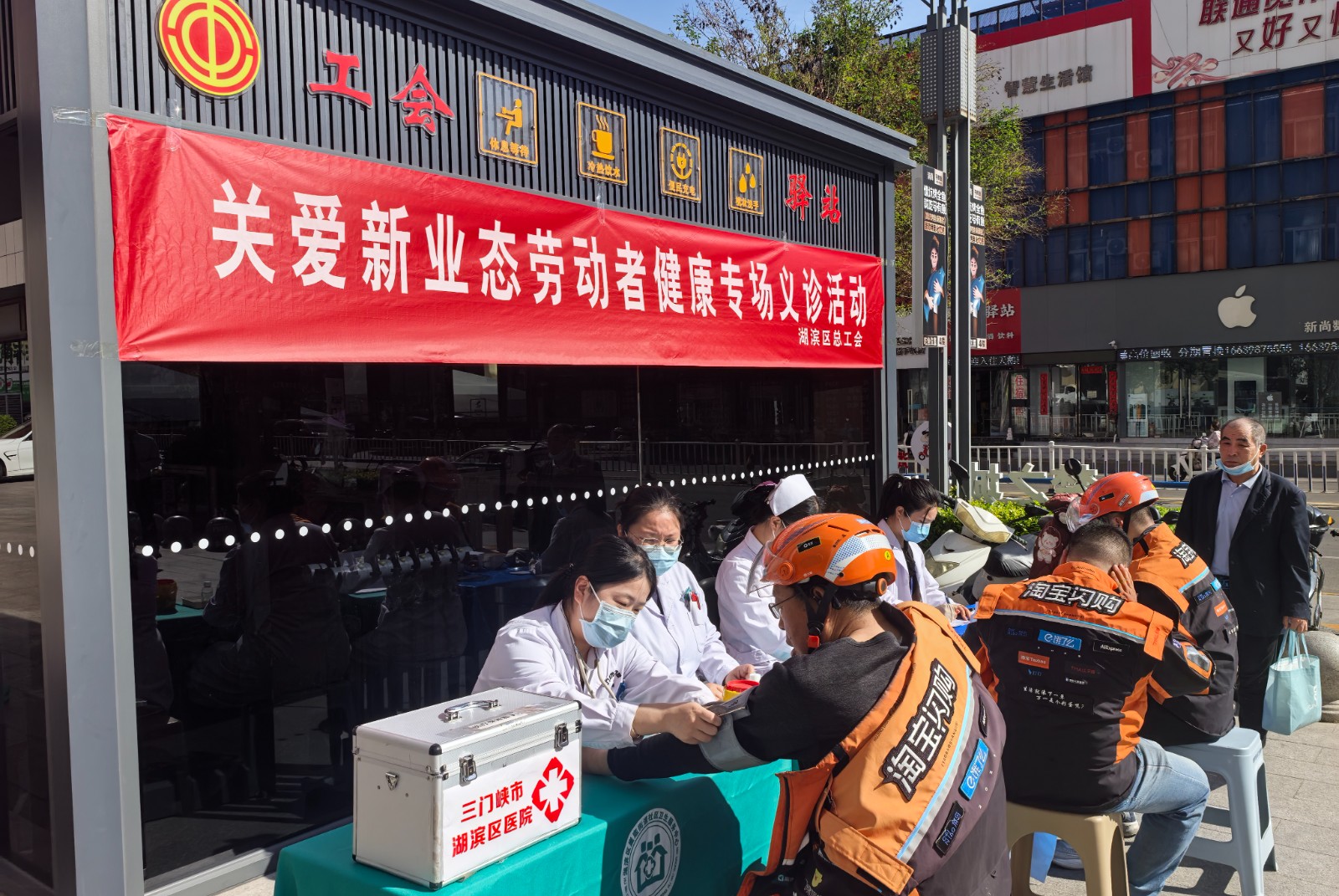 fdabe50057a65f2e6baf9ac1b30356b1.jpg